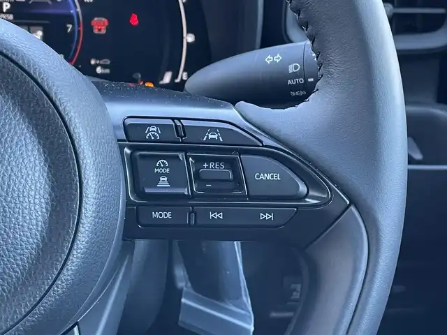 トヨタ シエンタ Z 東京都 2025(令7)年 0.1万km ブラック ３列/純正１０．５型ＤＡ　/全周囲カメラ　/両側電動ドア　/トヨタセーフティセンス　/ビルトインＥＴＣ２．０　/追従クルコン　/フルセグＴＶ　/Ｂｌｕｅｔｏｏｔｈ　/純正１５インチＡＷ　/ＬＥＤヘッド　/ＢＳＭ　/禁煙