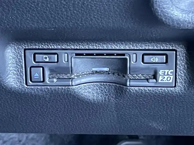 トヨタ シエンタ Z 東京都 2025(令7)年 0.1万km ブラック ３列/純正１０．５型ＤＡ　/全周囲カメラ　/両側電動ドア　/トヨタセーフティセンス　/ビルトインＥＴＣ２．０　/追従クルコン　/フルセグＴＶ　/Ｂｌｕｅｔｏｏｔｈ　/純正１５インチＡＷ　/ＬＥＤヘッド　/ＢＳＭ　/禁煙