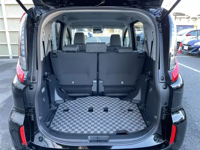 トヨタ シエンタ Z 東京都 2025(令7)年 0.1万km ブラック ３列/純正１０．５型ＤＡ　/全周囲カメラ　/両側電動ドア　/トヨタセーフティセンス　/ビルトインＥＴＣ２．０　/追従クルコン　/フルセグＴＶ　/Ｂｌｕｅｔｏｏｔｈ　/純正１５インチＡＷ　/ＬＥＤヘッド　/ＢＳＭ　/禁煙