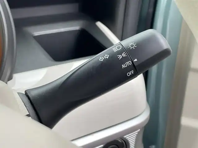 スズキ スペーシア HYBRID X 2トーン 滋賀県 2019(令1)年 1.5万km オフブルーメタリック/ホワイト2トーン 禁煙車/純正8型ナビ/（CD/DVD/フルセグTV/BT/SD/FM/AM）/スズキセーフティサポート/・デュアルセンサーブレーキサポート（衝突被害軽減ブレーキ）/・車線逸脱警報機能/・標識認識機能/・アダプティブクルーズコントロール（ACC）/・オートハイビーム/・後退時ブレーキサポート/全方位カメラ/ビルトインETC/両側パワースライドドア/D席シートヒーター/プッシュスタート/スマートキー/純正ドアバイザー/純正フロアマット