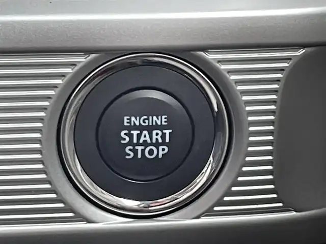 スズキ スペーシア HYBRID X 2トーン 滋賀県 2019(令1)年 1.5万km オフブルーメタリック/ホワイト2トーン 禁煙車/純正8型ナビ/（CD/DVD/フルセグTV/BT/SD/FM/AM）/スズキセーフティサポート/・デュアルセンサーブレーキサポート（衝突被害軽減ブレーキ）/・車線逸脱警報機能/・標識認識機能/・アダプティブクルーズコントロール（ACC）/・オートハイビーム/・後退時ブレーキサポート/全方位カメラ/ビルトインETC/両側パワースライドドア/D席シートヒーター/プッシュスタート/スマートキー/純正ドアバイザー/純正フロアマット