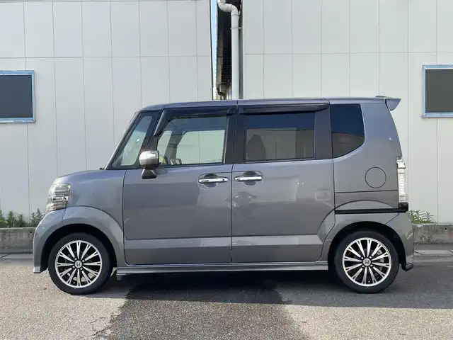 ホンダ Ｎ ＢＯＸ カスタム G ターボパッケージ 福島県 2012(平24)年 9万km ポリッシュドメタルメタリック (株)IDOMが運営する【じしゃロン福島店】の自社ローン専用車両になります。こちらは現金またはオートローンご利用時の価格です。自社ローンご希望の方は別途その旨お申付け下さい/純正ナビ（AM/FM/CD/DVD/BT)/フルセグテレビ/両側パワースライドドア/クルーズコントロール/ETC/ステアリングスイッチ/パドルシフト/純正15インチアルミホイール/横滑り防止装置