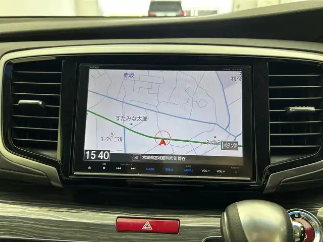 ホンダ オデッセイ ハイブリッド アブソルート ホンダセンシング 宮城県 2017(平29)年 10.4万km ホワイトオーキッドパール 純正９インチナビ（VXM-175VFEi）/（CD/DVD/SD/HDMI/BT/Apple Car Play)/フルセグTV/レーダークルーズコントロール/アルパインフリップダウンモニター/バックカメラ/前方ドライブレコーダー/両側パワースライドドア/D席パワーシート/レーンキープアシスト/オートライト/LEDヘッドライト/ハーフレザーシート/純正１８インチアルミホイール積込/ドアバイザー