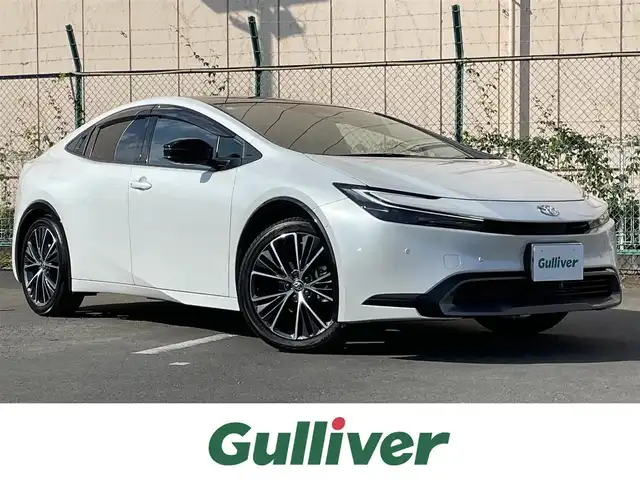 トヨタ プリウス Z 東京都 2023(令5)年 0.9万km プラチナホワイトパールマイカ トヨタセーフティセンス/パノラマルーフ/純正コネクトナビ/パノラミックビュー/ドライブレコーダー/シートヒーター/シートエアコン/ＥＴＣ/パワーシート/電動リアゲート/ワイヤレス充電機