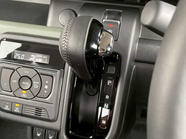 スズキ スペーシア ギア HYBRID XZターボ 福島県 2024(令6)年 0.1千km デニムブルー ガンメタリック 2トーン AIS検査済み/【2508027031】/両側パワスラ/前席シートヒーター/ステアリングヒーター/レーダークルーズ/パワーモード/アイドリングストップ/プッシュスタート/スマートキー/ウィンカーミラー/電格ミラー/LEDヘッドライト/ヘッドアップディスプレイ/リアサンシェード/クリアランスソナー/ルーフレール/14AW エクストリームJ　XJ04(社外）/マックストレックエクストリームR/T（社外）/タナベ　リフトアップキット（社外）/NOCT フェイスチェンジキット（社外）/フロントカメラ（社外）/モニター（社外）/社外パーツ取付有