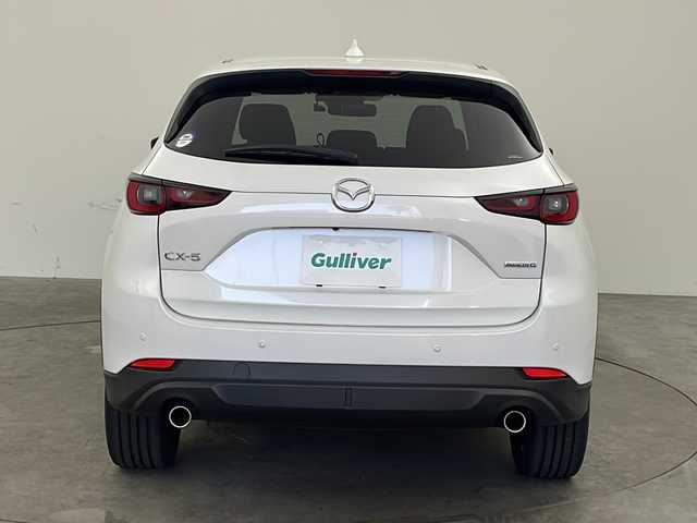 マツダ ＣＸ－５ 20S ブラックトーンED 兵庫県 2023(令5)年 2.6万km ロジウムホワイトプレミアムメタリック ・純正ナビ/BT/USB/AppleCarPlay/Android Auto/・360°ビューモニター/・バックカメラ/・ビルトインETC/・純正前後ドライブレコーダー/・i-ACTIVSENSE/・スマートブレーキサポート/・ドライバーアテンションアラート/・スマートシティブレーキサポート/・速度標識警報/・車間認知支援システム/・車線逸脱警報システム/・レーンキープアシストシステム/・ブラインドスポットモニター/・ヘッドアップディスプレイ/・レーダークルーズコントロール/・パーキングセンサー/・ハーフレザーシート/・前席シートヒーター/・運転席パワーシート/・ステアリングヒーター/・電子パーキング/・オートホールド/・純正19インチアルミホイール/・オートライト/・オートワイパー/・パドルシフト/・アダプティブLEDヘッドライト/・デュアルオートエアコン/・アイドリングストップ/・純正フロアマット/・スマートキー/・スペアキー