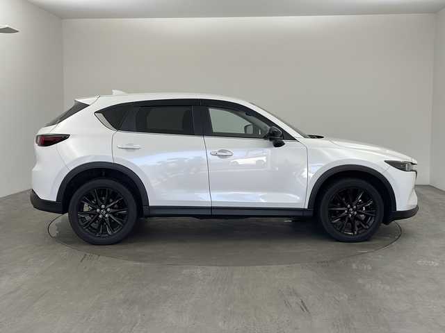 マツダ ＣＸ－５ 20S ブラックトーンED 兵庫県 2023(令5)年 2.6万km ロジウムホワイトプレミアムメタリック ・純正ナビ/BT/USB/AppleCarPlay/Android Auto/・360°ビューモニター/・バックカメラ/・ビルトインETC/・純正前後ドライブレコーダー/・i-ACTIVSENSE/・スマートブレーキサポート/・ドライバーアテンションアラート/・スマートシティブレーキサポート/・速度標識警報/・車間認知支援システム/・車線逸脱警報システム/・レーンキープアシストシステム/・ブラインドスポットモニター/・ヘッドアップディスプレイ/・レーダークルーズコントロール/・パーキングセンサー/・ハーフレザーシート/・前席シートヒーター/・運転席パワーシート/・ステアリングヒーター/・電子パーキング/・オートホールド/・純正19インチアルミホイール/・オートライト/・オートワイパー/・パドルシフト/・アダプティブLEDヘッドライト/・デュアルオートエアコン/・アイドリングストップ/・純正フロアマット/・スマートキー/・スペアキー