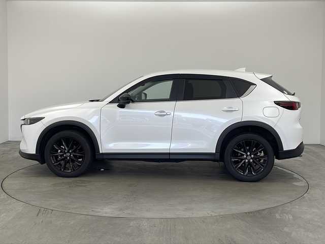 マツダ ＣＸ－５ 20S ブラックトーンED 兵庫県 2023(令5)年 2.6万km ロジウムホワイトプレミアムメタリック ・純正ナビ/BT/USB/AppleCarPlay/Android Auto/・360°ビューモニター/・バックカメラ/・ビルトインETC/・純正前後ドライブレコーダー/・i-ACTIVSENSE/・スマートブレーキサポート/・ドライバーアテンションアラート/・スマートシティブレーキサポート/・速度標識警報/・車間認知支援システム/・車線逸脱警報システム/・レーンキープアシストシステム/・ブラインドスポットモニター/・ヘッドアップディスプレイ/・レーダークルーズコントロール/・パーキングセンサー/・ハーフレザーシート/・前席シートヒーター/・運転席パワーシート/・ステアリングヒーター/・電子パーキング/・オートホールド/・純正19インチアルミホイール/・オートライト/・オートワイパー/・パドルシフト/・アダプティブLEDヘッドライト/・デュアルオートエアコン/・アイドリングストップ/・純正フロアマット/・スマートキー/・スペアキー