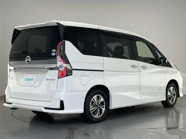 日産 セレナ e－パワー ハイウェイスター V 愛知県 2020(令2)年 5.2万km ブリリアントホワイトパール 純正１０型ナビ　純正後席モニター　禁煙車　セーフティパック　全方位カメラ　ＢＳＭ　エマブレ　衝突軽減　クルコン　ハンズフリー両側パワスラ　ＥＴＣ　ドラレコ　ＬＥＤオートライト　コーナーセンサー　フォグ