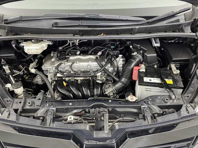 トヨタ ヴォクシー ZS 煌Ⅱ 岐阜県 2019(平31)年 6.4万km ブラック トヨタセーフティセンス/プリクラッシュセーフティ/レーンディパーチャーアラート/オートハイビーム/純正9インチSDナビ/フルセグ/BT/CD/DVD/バックカメラ/純正ドライブレコーダー/ビルトインETC2.0/両側パワースライドドア/クリアランスソナー/プッシュスタート/スマートキー/LEDヘッドライト/フォグランプ/フロアマット/純正ドアバイザー