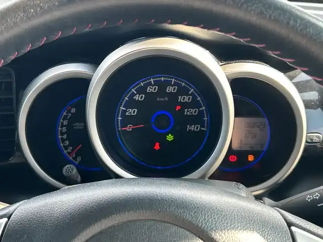 ホンダ Ｎ ＢＯＸ カスタム G Aパッケージ 千葉県 2014(平26)年 6.9万km プレミアムダイナミックブルーパール ナビ　両側パワースライドドア　ドラレコ　衝突軽減ブレーキ　バックカメラ　フルセグＴＶ　スマートキー　プッシュスタート　Ｗエアバック　カーテンエアバック　ＨＩＤ 横滑り防止 14インチアルミホイール