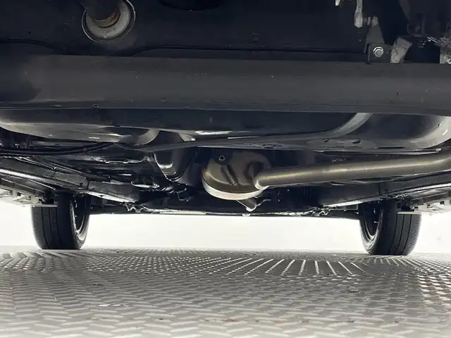 スズキ スペーシア カスタム HYBRID XS 新潟県 2023(令5)年 2万km ピュアホワイトパール 社外ナビ/　　フルセグ/CD/DVD/BT/バックカメラ/両側パワースライドドア/レーダークルーズコントロール/LEDオートライト/ハーフレザーシート/シートヒーター/純正15インチアルミホイール/ステアリングスイッチ/アイドリングストップ/USBポート/スマートキー/ETC