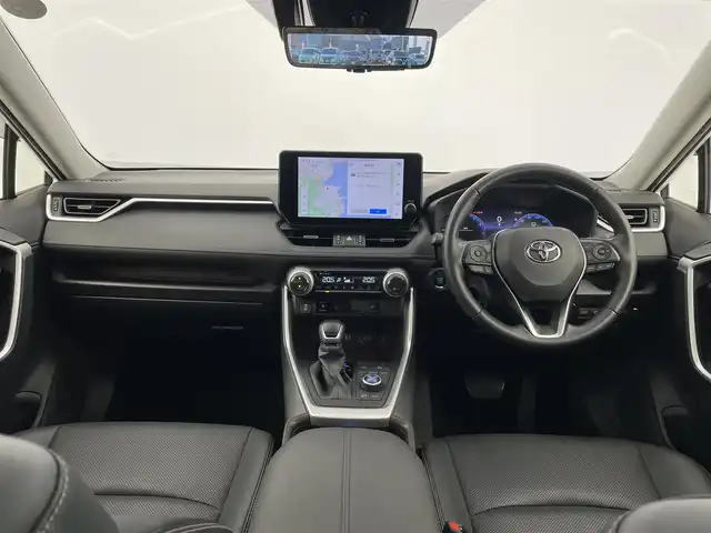 トヨタ ＲＡＶ４ G Zパッケージ 大分県 2023(令5)年 3.1万km プラチナホワイトパールマイカ 純正ナビ/Bluetooth/フルセグ/Miracast/モデリスタエアロ/サンルーフ/レーダークルコン/シートヒーター・クーラー（D＋N）/シートメモリー/アラウンドビューモニター/全方位カメラ/パワーシート/純正アルミホイル19インチ/純正フロアマット/電動リアゲート/オートライト/オートマチックハイビーム/オートブレーキホールド/ステアリングヒーター/革巻ステアリング/ステアリングスイッチ/ビルトインETC2.0