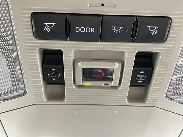 トヨタ ＲＡＶ４ G Zパッケージ 大分県 2023(令5)年 3.1万km プラチナホワイトパールマイカ 純正ナビ/Bluetooth/フルセグ/Miracast/モデリスタエアロ/サンルーフ/レーダークルコン/シートヒーター・クーラー（D＋N）/シートメモリー/アラウンドビューモニター/全方位カメラ/パワーシート/純正アルミホイル19インチ/純正フロアマット/電動リアゲート/オートライト/オートマチックハイビーム/オートブレーキホールド/ステアリングヒーター/革巻ステアリング/ステアリングスイッチ/ビルトインETC2.0