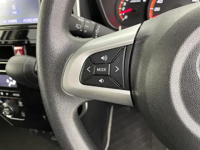 トヨタ ルーミー G コージーエディション 宮城県 2019(令1)年 2.5万km ブライトシルバーM 純正ナビ/両側パワースライドドア/クルーズコントロール/衝突軽減ブレーキ/車線逸脱警報/クリアランスソナー/オートライト/バックモニター/シートヒーター/ドライブレコーダー/スマートキー/フルオートエアコン/ワンセグTV/Bluetoothオーディオ/禁煙車