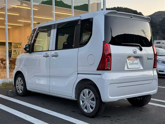 ダイハツ タント L 愛媛県 2024(令6)年 0.3万km シャイニングホワイトパール 純正ワイドナビ（NMZK-７３D）/フルセグTV Bluetooth DVD SD USB/バックカメラ/両側スライドドア/スマートアシスト/前後コーナーセンサー/車線逸脱警報/オートハイビーム/LEDヘッドライト/オートライト/ビルトインETC/純正フロアマット/オートエアコン/スマートキー2個/ドアバイザー/取説・保証書