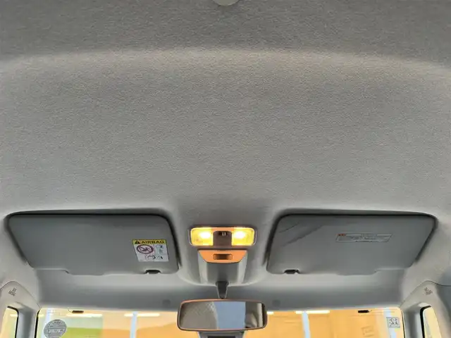 ダイハツ タント L 愛媛県 2024(令6)年 0.3万km シャイニングホワイトパール 純正ワイドナビ（NMZK-７３D）/フルセグTV Bluetooth DVD SD USB/バックカメラ/両側スライドドア/スマートアシスト/前後コーナーセンサー/車線逸脱警報/オートハイビーム/LEDヘッドライト/オートライト/ビルトインETC/純正フロアマット/オートエアコン/スマートキー2個/ドアバイザー/取説・保証書