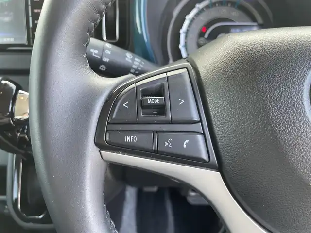 マツダ フレア クロスオーバー ハイブリッド XS 熊本県 2020(令2)年 2.2万km 紺 純正ナビ/・AM/FM/CD/DVD/BT/SD/・フルセグTV/全方位カメラ/衝突軽減ブレーキ/レーンキープアシスト/コーナーセンサー/オートハイビーム/横滑り防止装置/アイドリングストップ/ETC/オートライト/LEDヘッドライト/革巻きステアリング/・ステアリングスイッチ/前席シートヒーター/純正フロアマット/電動格納ミラー/ウインカーミラー/ドアバイザー/純正アルミホイール/プッシュスタート/スペアキー