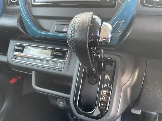 マツダ フレア クロスオーバー ハイブリッド XS 熊本県 2020(令2)年 2.2万km 紺 純正ナビ/・AM/FM/CD/DVD/BT/SD/・フルセグTV/全方位カメラ/衝突軽減ブレーキ/レーンキープアシスト/コーナーセンサー/オートハイビーム/横滑り防止装置/アイドリングストップ/ETC/オートライト/LEDヘッドライト/革巻きステアリング/・ステアリングスイッチ/前席シートヒーター/純正フロアマット/電動格納ミラー/ウインカーミラー/ドアバイザー/純正アルミホイール/プッシュスタート/スペアキー