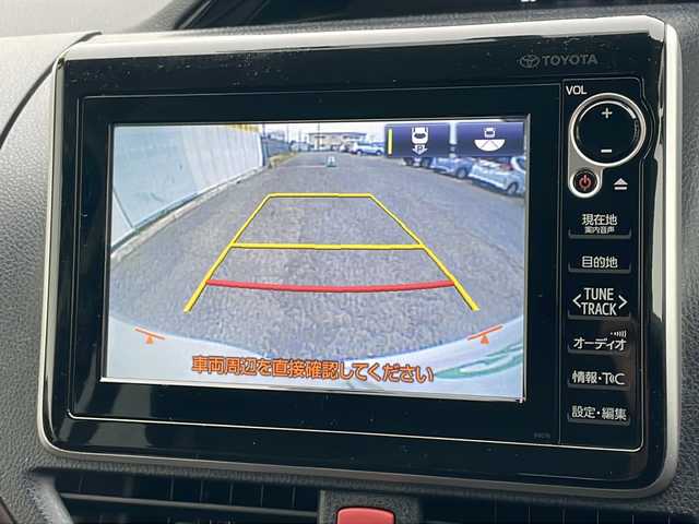 トヨタ エスクァイア Gi 埼玉県 2014(平26)年 9.2万km ホワイトパールクリスタルシャイン 外部検査実施済み/レザーシート/前席シートヒーター/純正ＳＤナビ＆フルセグＴＶ/（ＤＶＤ＆ＣＤ＆ＭＳＶ＆ＵＳＢ＆ＢＴ）/バックカメラ/ビルトインＥＴＣ/前後ドライブレコーダー/レーンアシスト/クルーズコントロール/ウッドコンビステアリング/ステアリングリモコン/アイドリングストップ/両側パワースライドドア/ＴＲＤエアロ/社外１８inアルミホイール/オートハイビーム/オートライト/ＬＥＤライト/フォグランプ/電動格納ミラー/スマートキー/プッシュスタート/Ｗエアバッグ/横滑り防止機能/ＡＢＳ/ドアバイザー/フロアマット/新車保証書/取扱説明書（車両＆ナビ）/スマートスペアキー有