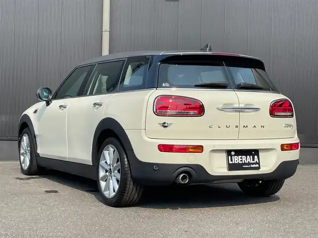 ＭＩＮＩ ＢＭＷ ミニ クラブマン クーパーD 香川県 2020(令2)年 2.7万km ペッパー・ホワイト 純正ナビ（BT/USB）/バックカメラ/アダクティブクルーズコントロール/コーナーセンサー/アンビエントライト/純正17インチAW/LEDヘッドライト/スマートキー