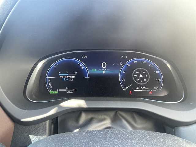 トヨタ ハリアー ハイブリッド Z レザーパッケージ 青森県 2025(令7)年 0.1万km プレシャスブラックパール ワンオーナー/寒冷地仕様/パノラミックビューモニター/調光パノラマルーフ/おくだけ充電/LEDヘッドライト/純正19AW/インナーミラー/ＪＢＬディスプレーオーディオナビ地デジ/ステアリングヒーター/ＥＴＣ２．０/パワーバックドア/本革シート/シートヒーター/スマートキー/スペアキー/新車時保証書/取扱説明書