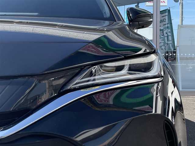 トヨタ ハリアー ハイブリッド Z レザーパッケージ 青森県 2025(令7)年 0.1万km プレシャスブラックパール ワンオーナー/寒冷地仕様/パノラミックビューモニター/調光パノラマルーフ/おくだけ充電/LEDヘッドライト/純正19AW/インナーミラー/ＪＢＬディスプレーオーディオナビ地デジ/ステアリングヒーター/ＥＴＣ２．０/パワーバックドア/本革シート/シートヒーター/スマートキー/スペアキー/新車時保証書/取扱説明書