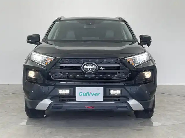 トヨタ ＲＡＶ４ アドベンチャー 埼玉県 2020(令2)年 2.2万km アティチュードブラックマイカ 純正8インチナビ/ CD DVD フルセグTV Bluetooth HDMI/バックカメラ/パノラマルーフ/TRDエアロ/プリクラッシュセーフティ/レーンディパーチャーアラート/レーダークルーズコントロール/クリアランスソナー /パーキングサポートブレーキ/先行車発進お知らせ機能/パワーバックドア/シートヒーター/ベンチレーション/ステアリングヒーター/100Vコンセント/LEDオートライト/ETC2.0/スマートキー