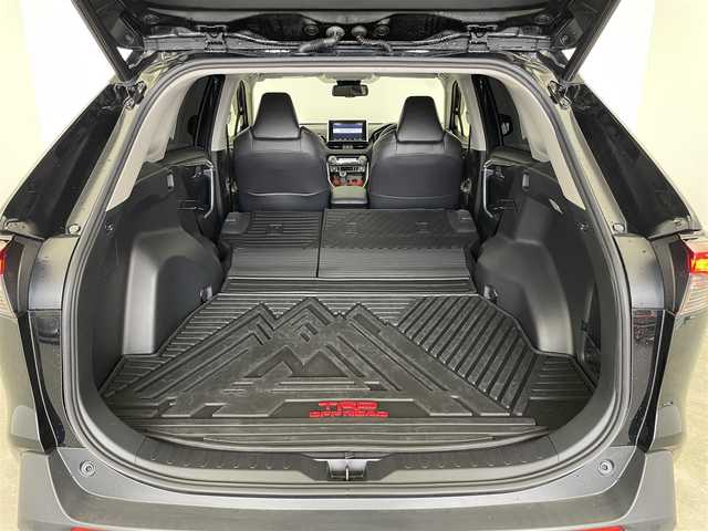 トヨタ ＲＡＶ４ アドベンチャー 埼玉県 2020(令2)年 2.2万km アティチュードブラックマイカ 純正8インチナビ/ CD DVD フルセグTV Bluetooth HDMI/バックカメラ/パノラマルーフ/TRDエアロ/プリクラッシュセーフティ/レーンディパーチャーアラート/レーダークルーズコントロール/クリアランスソナー /パーキングサポートブレーキ/先行車発進お知らせ機能/パワーバックドア/シートヒーター/ベンチレーション/ステアリングヒーター/100Vコンセント/LEDオートライト/ETC2.0/スマートキー