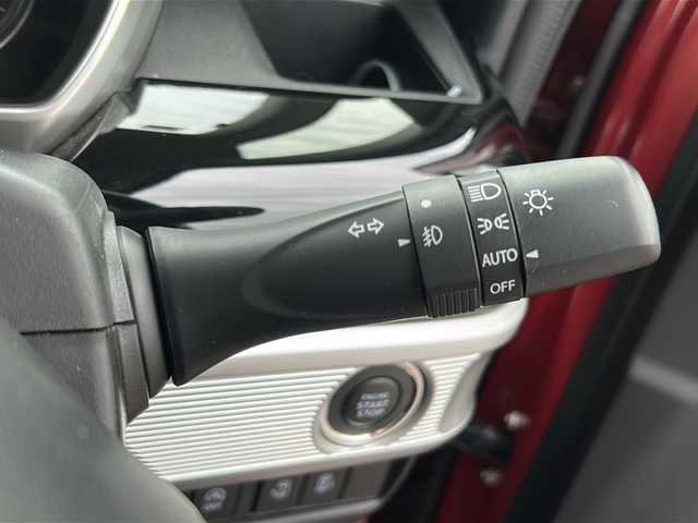 スズキ スペーシア カスタム HYBRID XS 茨城県 2019(令1)年 4.1万km フェニックスレッドパール/ブルーイッシュブラックパール 社外ナビ/ipod/USB/SD/BT/AM/FM/バックカメラ/両側パワースライドドア/LEDオートライト/オートマッチクハイビーム/ハーフレザーシート/純正15インチアルミホイール/オートエアコン/アイドリングストップ/スマートキー/ETC/コーナーセンサ―/横滑り防止装置/エアバッグ/レーンキープアシスト/衝突被害軽減システム/禁煙車