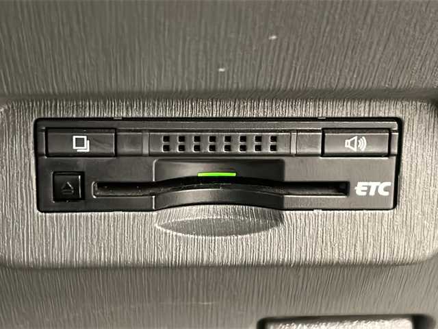 トヨタ プリウス α S チューンブラック 岐阜県 2014(平26)年 16.3万km ブラック 純正ナビ/フルセグテレビ/Bluetooth/CD/DVD/USB/VTR/バックカメラ/ETC/ドライブレコーダー/LEDヘッドライト/純正フロアマット/純正アルミホイール/スマートキー/スペアキー/アンチブレーキシステム/盗難防止システム/オートライト/プッシュスタート