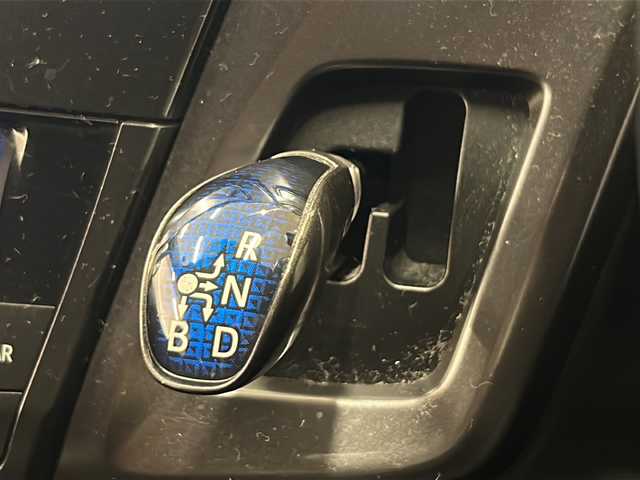 トヨタ プリウス α S チューンブラック 岐阜県 2014(平26)年 16.3万km ブラック 純正ナビ/フルセグテレビ/Bluetooth/CD/DVD/USB/VTR/バックカメラ/ETC/ドライブレコーダー/LEDヘッドライト/純正フロアマット/純正アルミホイール/スマートキー/スペアキー/アンチブレーキシステム/盗難防止システム/オートライト/プッシュスタート