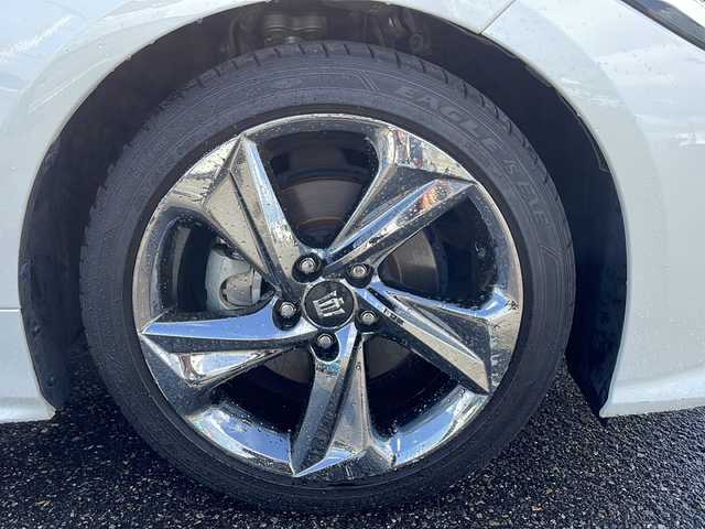 トヨタ クラウン ハイブリッド RS アドバンス 新潟県 2018(平30)年 5.9万km ホワイトパールクリスタルシャイン 純正SDナビ/(AM/FM/CD/DVD/SD/Bluetooth)/フルセグTV/バックカメラ/黒革シート/D/N席シートヒーター/D/N席ベンチレーション/D/N席パワーシート/トヨタセーフティセンス/・レーダークルーズコントロール/・プリクラッシュセーフティ/ブラインドスポットモニター/三眼LEDヘッドランプ/ビルトインETC/純正18インチアルミ/革巻きステアリング/パドルシフト/ステアリングヒーター/スマートキー/保証書