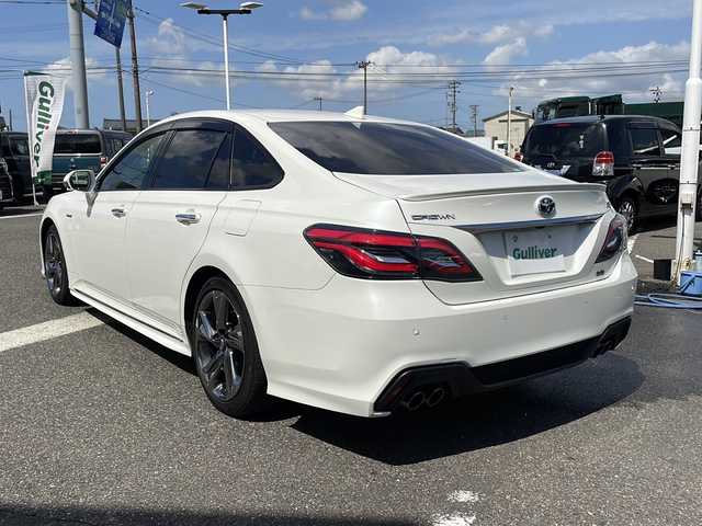 トヨタ クラウン ハイブリッド RS アドバンス 新潟県 2018(平30)年 5.9万km ホワイトパールクリスタルシャイン 純正SDナビ/(AM/FM/CD/DVD/SD/Bluetooth)/フルセグTV/バックカメラ/黒革シート/D/N席シートヒーター/D/N席ベンチレーション/D/N席パワーシート/トヨタセーフティセンス/・レーダークルーズコントロール/・プリクラッシュセーフティ/ブラインドスポットモニター/三眼LEDヘッドランプ/ビルトインETC/純正18インチアルミ/革巻きステアリング/パドルシフト/ステアリングヒーター/スマートキー/保証書