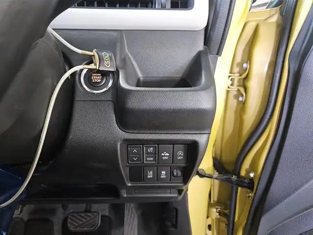 スズキ ワゴンＲ HYBRID FX 群馬県 2017(平29)年 4.3万km サニーイエローM ワンオーナー/純正ナビ/フルセグTV/ドライブレコーダー/セーフティサポート/・衝突被害軽減ブレーキ/・誤発進抑制機能/・車線逸脱警報機能/・ふらつき警報機能/・先行車発進お知らせ機能/・ハイビームアシスト機能/・ヘッドアップディスプレイ/・オートライト/・キーレスプッシュスタートシステム/オートエアコン/運転席シートヒーター/スマートキー/禁煙車