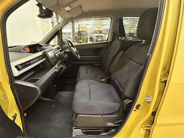 スズキ ワゴンＲ HYBRID FX 群馬県 2017(平29)年 4.3万km サニーイエローM 安全装備/・衝突軽減ブレーキ/・レーンキープアシスト/・横滑り防止/・オートライト/純正7インチワイドナビ/・AM/FM/DVD/CD/・フルセグTV/USB/・Bluetooth/ヘッドアップディスプレイ/運転席シートヒーター/ドライブレコーダー/純正フロアマット/純正ドアバイザー/スマートキー/プッシュスタート