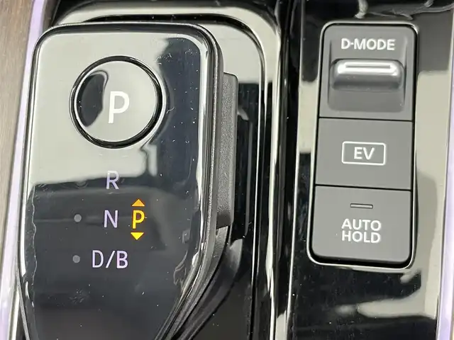 日産 オーラ G 千葉県 2021(令3)年 1.6万km ピュアホワイトパール 360°セーフティアシスト/・エマージェンシーブレーキ/・車線逸脱警報/・後側方車両検知警報/・標識検知/・ふらつき警報/全方位カメラ/デジタルインナーミラー/LEDオートライト/シーケンシャルウィンカー/前席シートヒーター/ステアリングヒーター/純正17インチアルミホイール/プッシュスタート/スマートキー