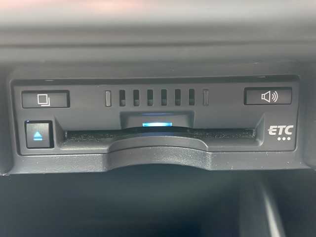 トヨタ クラウン ハイブリッド RS アドバンス Four 岩手県 2021(令3)年 6万km プレシャスブラックパール ＢＳＭ　寒冷地仕様　デジタルインナーミラー　純正エンスタ　ＡＣ１００Ｖ　純正１２．３型ナビ　全周囲Ｃ　ＤＶＤ再生　ＵＳＢ　フルセグ　前後ドラレコ　パワーレザーシート　全席シートヒーター　全席エアシート