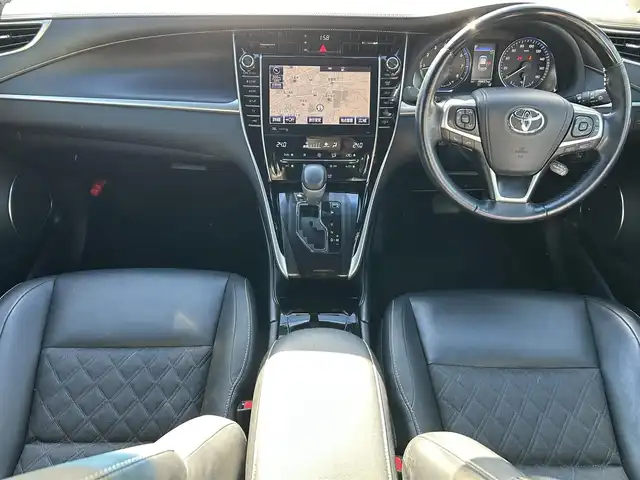 トヨタ ハリアー プログレス 埼玉県 2019(平31)年 4.9万km ブラック