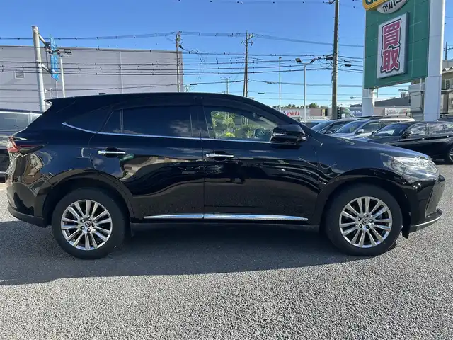 トヨタ ハリアー プログレス 埼玉県 2019(平31)年 4.9万km ブラック