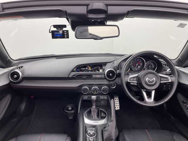 マツダ ロードスター S レザーパッケージ 群馬県 2016(平28)年 6.4万km セラミックM レザーシート　シートヒーター　ＥＴＣ　ドラレコ　ＢＳＭ　レーンアシスト　パドルシフト　スマートキー　純正１６インチアルミホイール　ＬＥＤヘッドライト　オートライト　ステアリングスイッチ　禁煙車