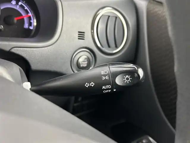 日産 ルークス ハイウェイスター 千葉県 2013(平25)年 6.6万km ミステリアスバイオレットパール 禁煙車/純正７型ナビ（MM112-A）/CD＆DVD＆ＴＶ＆AM＆FM/片側電動スライドドア　/ＨＩＤヘッドライト（オートライト機能付）/フォグランプ/スマートキー　/ＩＳＯＦＩＸ　/１２Ｖシガーソケット/電動格納サイドミラー　/ドアバイザー　/フロアマット/純正アルミホイール/ウィンカーミラー/プッシュスタート