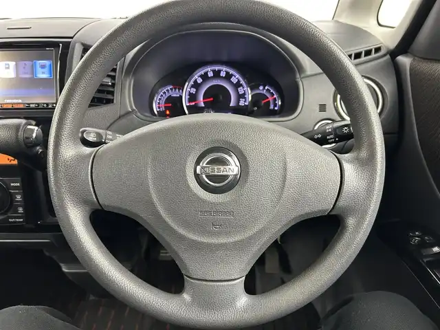 日産 ルークス ハイウェイスター 千葉県 2013(平25)年 6.6万km ミステリアスバイオレットパール 禁煙車/純正７型ナビ（MM112-A）/CD＆DVD＆ＴＶ＆AM＆FM/片側電動スライドドア　/ＨＩＤヘッドライト（オートライト機能付）/フォグランプ/スマートキー　/ＩＳＯＦＩＸ　/１２Ｖシガーソケット/電動格納サイドミラー　/ドアバイザー　/フロアマット/純正アルミホイール/ウィンカーミラー/プッシュスタート