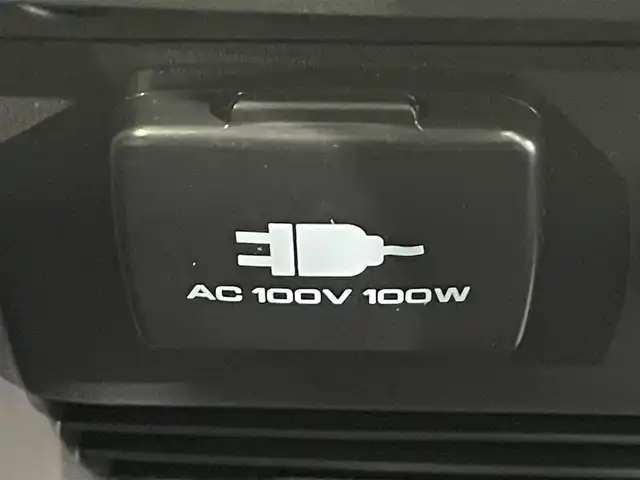 三菱 デリカＤ：５ シャモニー 愛知県 2025(令7)年 0.1万km未満 白Ⅱ 登録済未使用車/オリジナルナビ取付パッケージ＋リアモニター取付パッケージ/衝突軽減ブレーキ/両側電動スライドドア/アラウンドビューモニター/レーダークルーズコントロール/１００V電源/シートヒーター/LEDヘッドライト/ブラインドスポットモニター/ステアリングヒーター/電動パワーシート/電動リアゲード/レーンキープアシスト/オートハイビーム/アイドリングストップ/パドルシフト