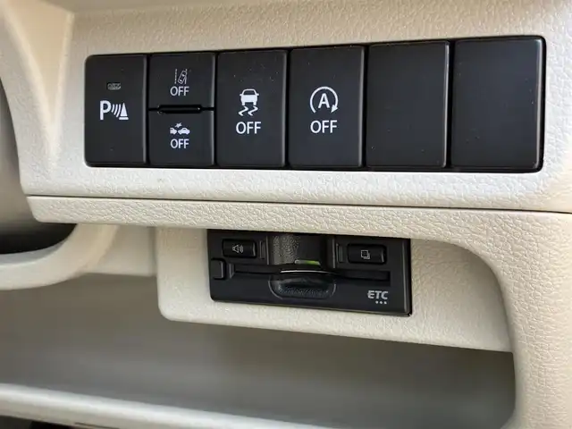 スズキ ラパン X 熊本県 2020(令2)年 3.7万km コフレピンクパールメタリック/ホワイト2トーンルーフ 純正SDナビ(CN-RZ753W)/【フルセグTV/CD/DVD/SD/USB/Bluetooth】/全方位カメラ/衝突被害軽減システム/レーンキープアシスト/コーナーセンサー(後ろ)/D席シートヒーター/純正14インチアルミホイール/オートライト/オートマチックハイビーム/ビルトインETC/アイドリングストップ/横滑り防止装置/盗難防止装置/純正フロアマット/プッシュスタート/スマートキー/スペアキー/取扱説明書/保証書