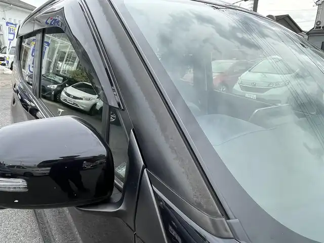 日産 デイズ ハイウェイスターG ターボ 愛知県 2020(令2)年 6.9万km ブラック 純正9インチナビ/ＤＶＤ再生/Bluetooth再生/全周囲カメラ/シートヒーター/衝突軽減装置/クリアランスソナー/アイドリングストップ/ＬＥＤヘッドライト/オートライト/オートエアコン/純正15インチアルミホイール/スマートキー