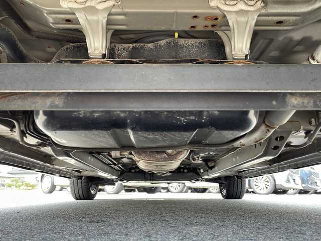 日産 デイズ ハイウェイスターG ターボ 愛知県 2020(令2)年 6.9万km ブラック 純正9インチナビ/ＤＶＤ再生/Bluetooth再生/全周囲カメラ/シートヒーター/衝突軽減装置/クリアランスソナー/アイドリングストップ/ＬＥＤヘッドライト/オートライト/オートエアコン/純正15インチアルミホイール/スマートキー