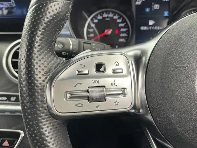 メルセデス・ベンツ Ｃ１８０ アバンギャルド 大分県 2019(平31)年 3.7万km モハーベシルバー ワンオーナ/アクティブブレーキアシスト/レーンチェンジアシスト/道路標識アシスト/アテンションアシスト/ブラインドスポットモニター/パークアシスト/純正ナビ/（フルセグ/apple car play/android auto/AM/FM)/バックカメラ/レーダークルーズコントロール/レザーシート/前席パワーシート/前席シートヒーター/パワーバックドア/パドルシフト/スマートキー・プッシュスタート/純正アルミホイール/保証書・取扱説明書