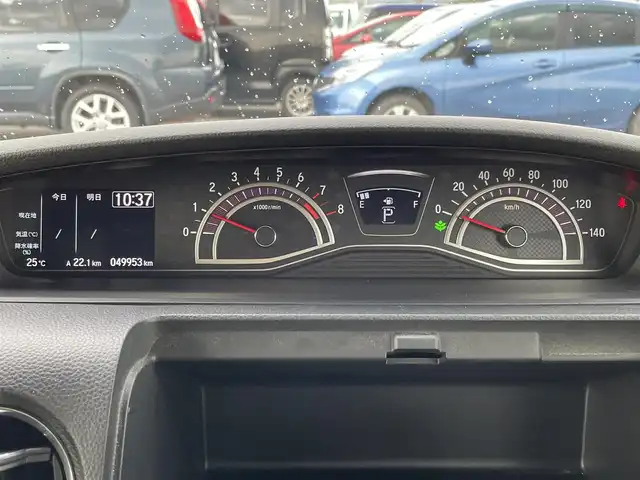 ホンダ Ｎ ＢＯＸ カスタム G L ターボ ホンダセンシング 佐賀県 2018(平30)年 5万km プラチナホワイトパール ワンオーナー/純正8インチSDナビゲーション/・フルセグTV/CD/DVD/SD/USB/Bluetooth/バックカメラ/前後ドライブレコーダー/ビルトインETC/両側パワースライドドア/オーバーヘッドコンソール/ハーフレザーシート/後席サンシェード/ISOFIX対応/パドルシフト/革巻きステアリング/ステアリングリモコン/純正15インチアルミホイール/純正LEDヘッドライト/・オートマチックハイビーム/純正LEDフォグランプ/純正フロアマット/純正ドアバイザ―/取扱説明書/スペアキー１本/ホンダセンシング/・アダプディブクルーズコントロール/・衝突被害軽減ブレーキ/・先行車発進お知らせ機能/・路外逸脱抑制機能/・標識認識機能