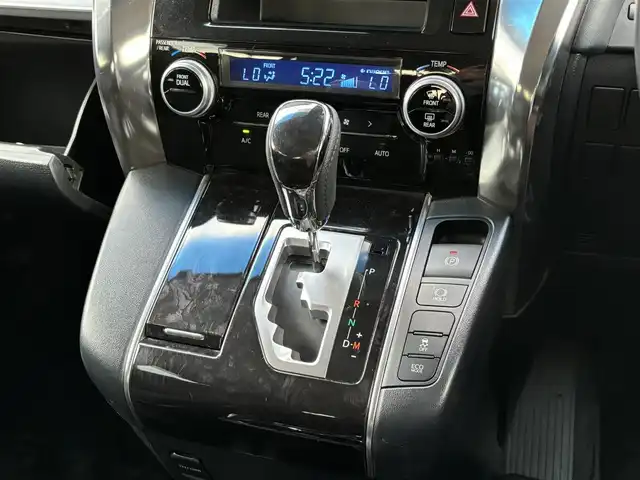 トヨタ ヴェルファイア Z Aエディション 宮崎県 2018(平30)年 4.6万km ホワイトパールクリスタルシャイン ディーラー純正ナビ/Bluetooth/フルセグテレビ/バックカメラ/ETC/両側パワースライドドア/レーダークルーズコントロール/レーンディパーチャーアラート/プリクラッシュセーフティ/純正18インチアルミ/LEDヘッドライト/オートマチックハイビーム
